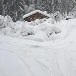 Chardon Chalet