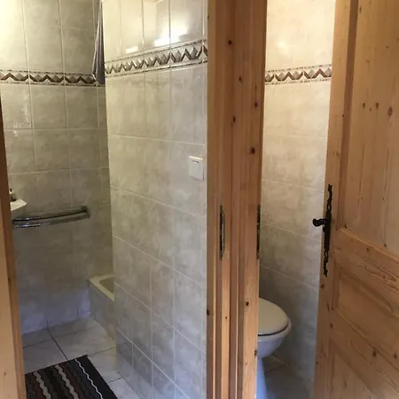 Chardon Chalet